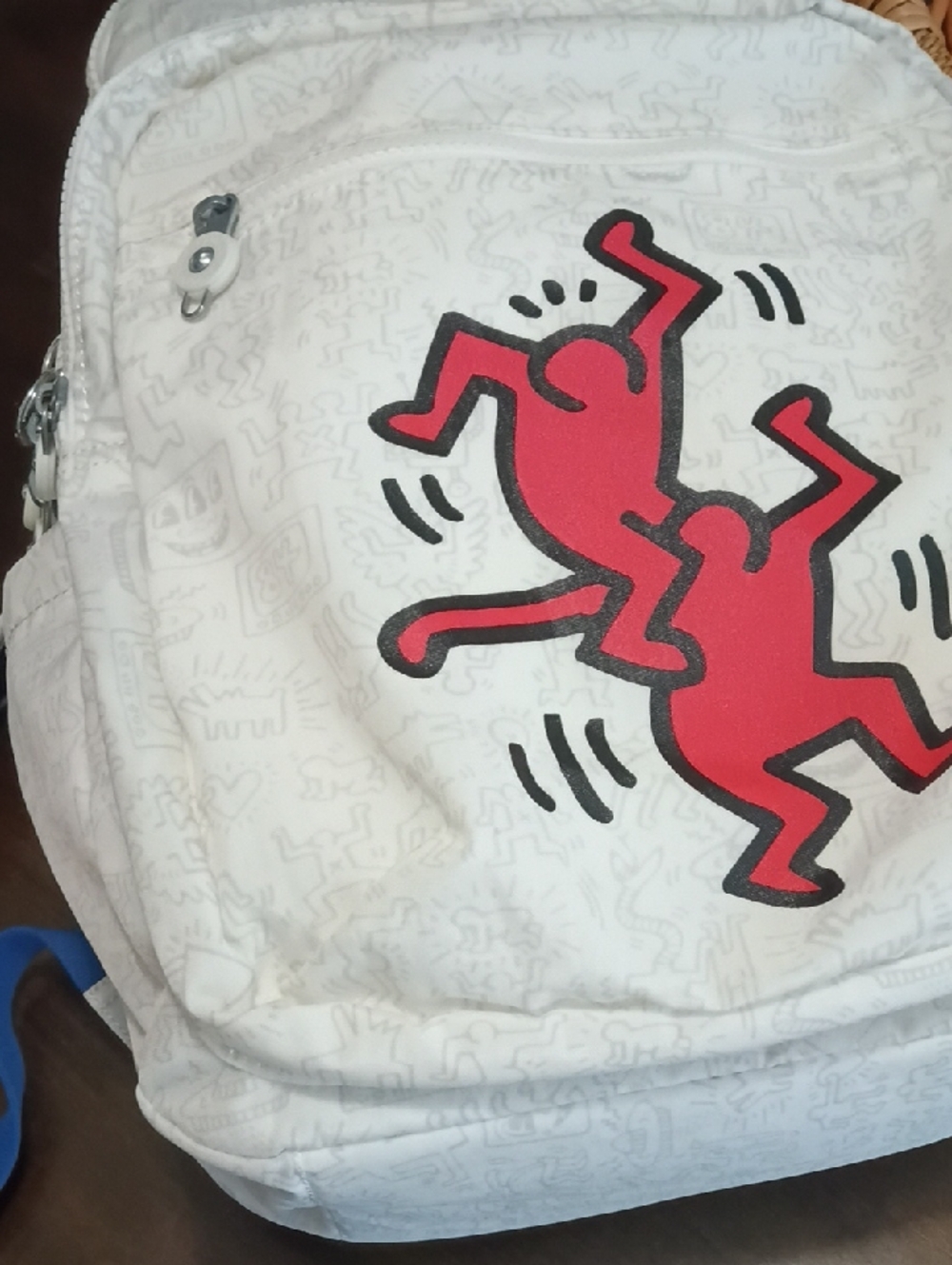Kipling Backpack NWOT White Men's/ Womens Backpack with Red Graphic
